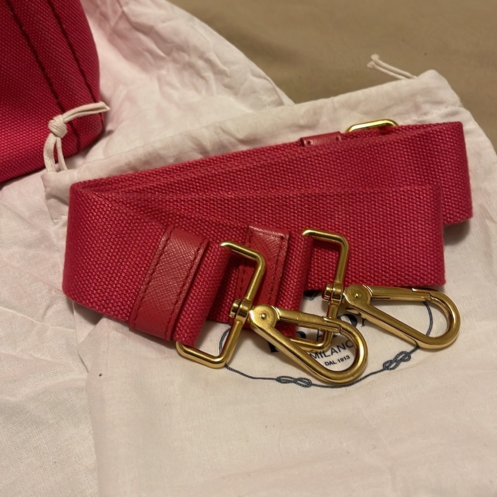 PRADA Bag - Picture 3 of 11